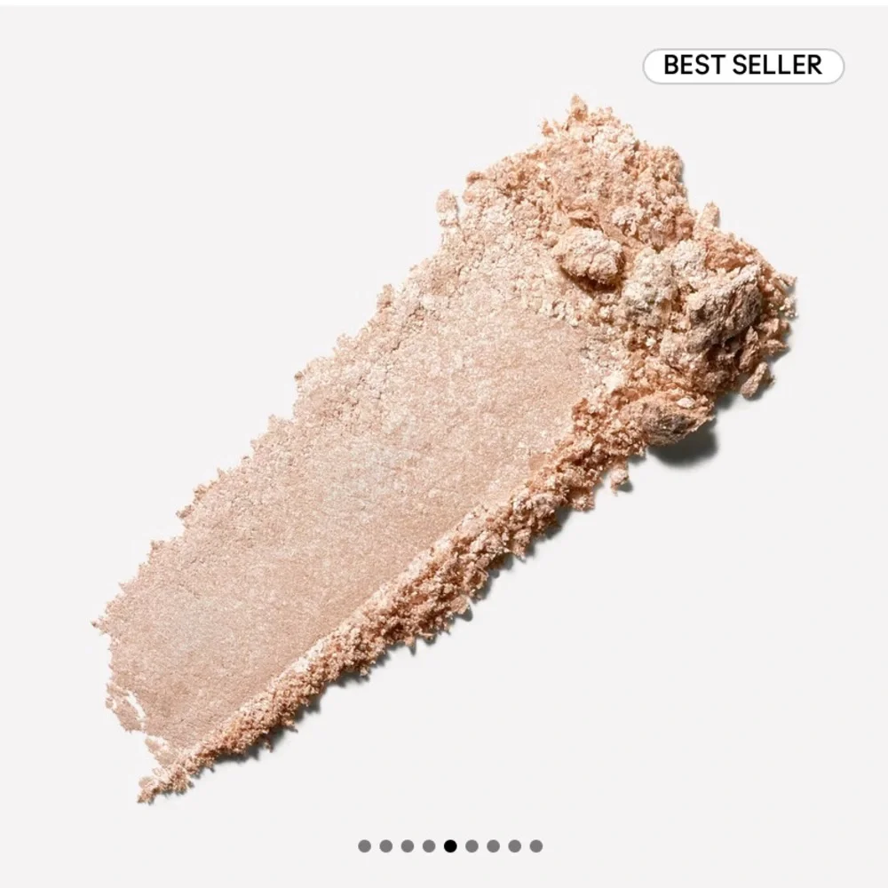 New MAC Mineralize highlighter skinfinish Lightscape